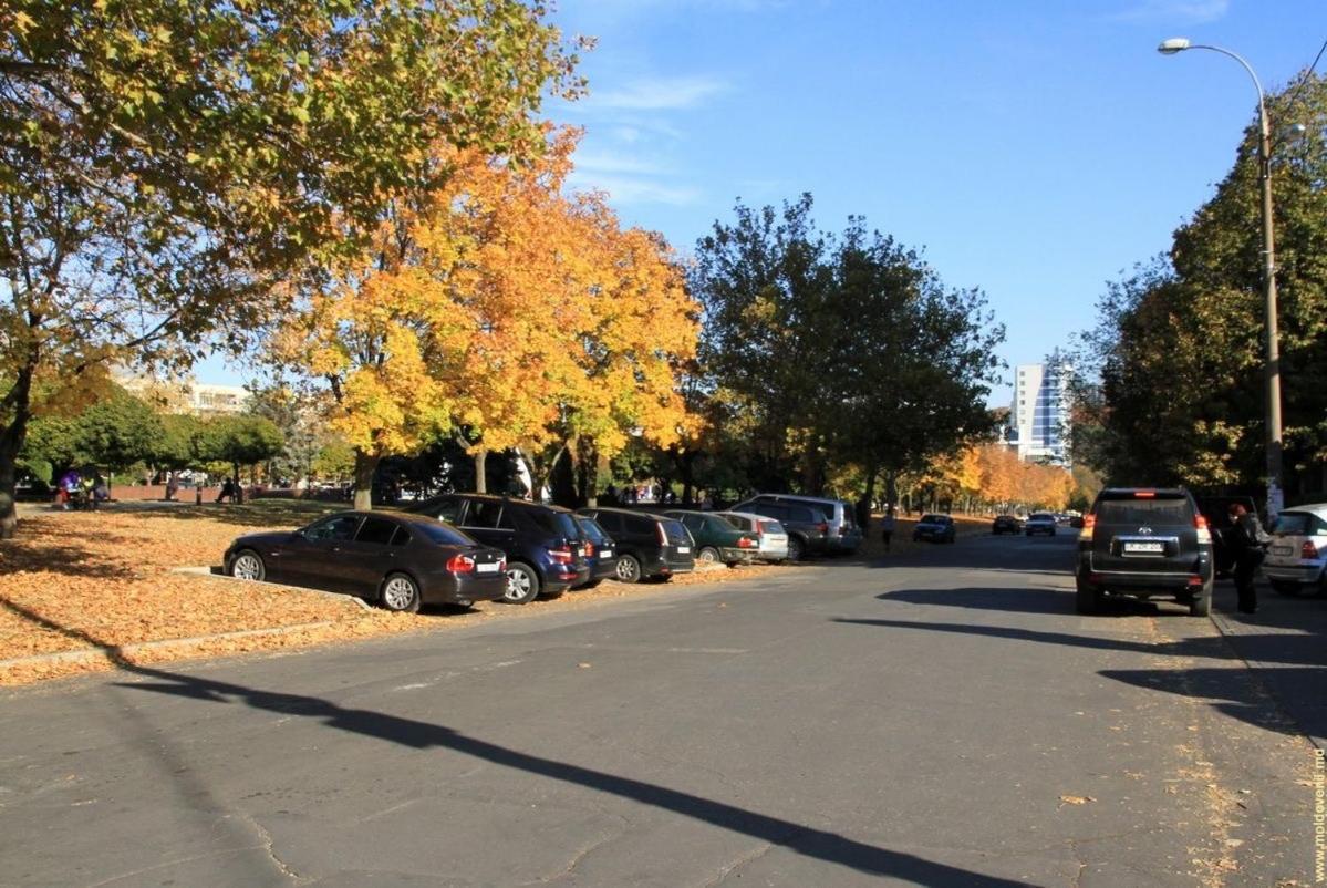 Afganskii Park Apartment Kiszyniów Zewnętrze zdjęcie